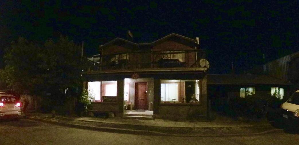 Hostal Maitahue プコン エクステリア 写真